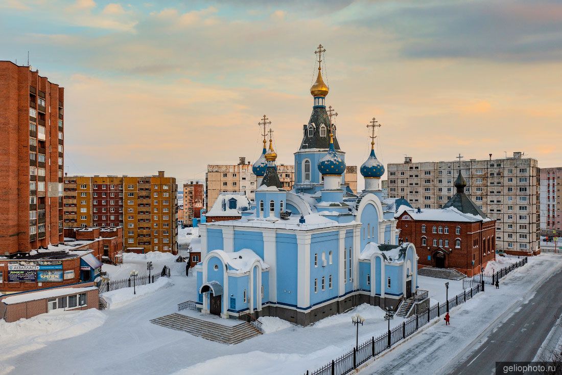 Кафедральный собор Иконы Божией Матери в Норильске фото