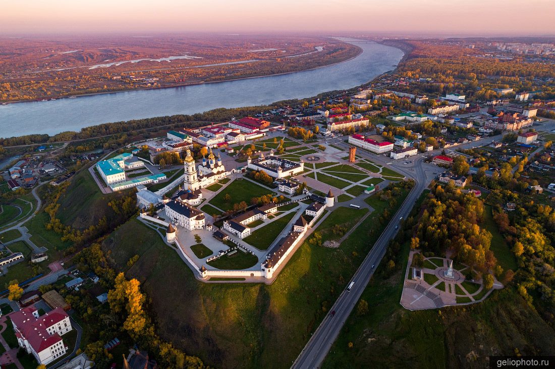 Тобольский Кремль с высоты фото