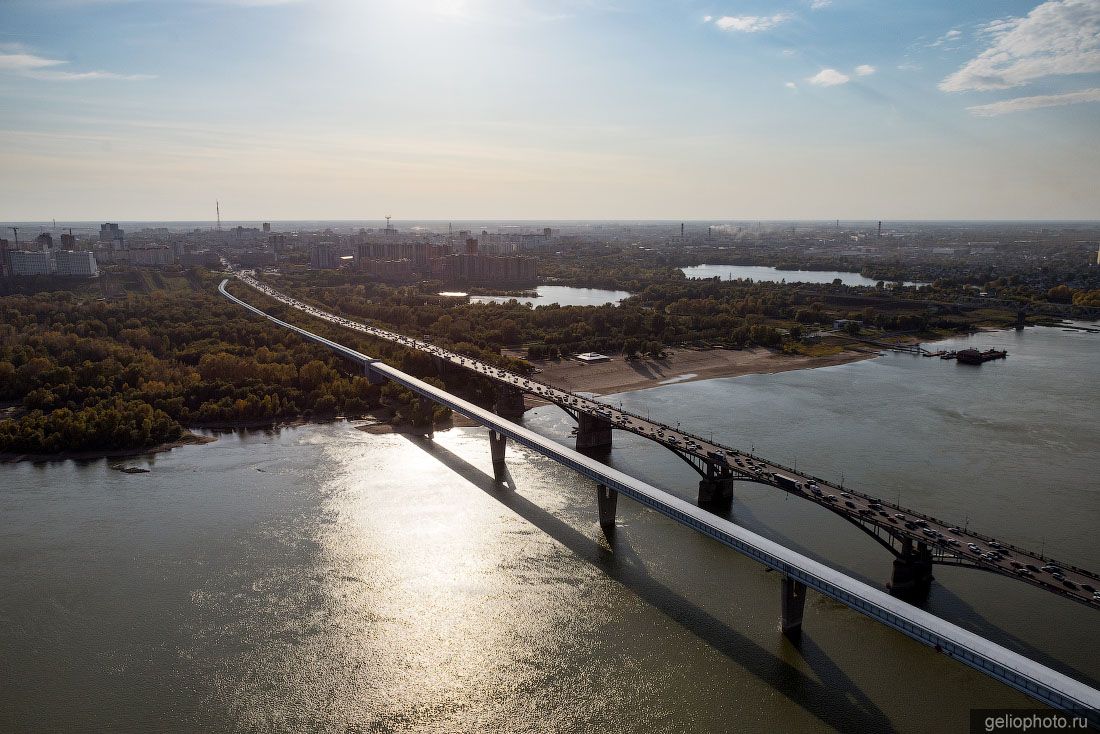 Метромост через Обь в Новосибирске фото