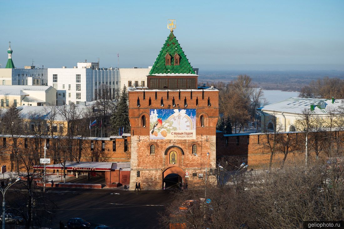Дмитриевская башня в Нижнем Новгороде фото