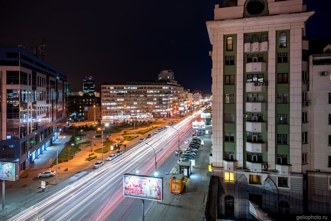 Вокзальная магистраль в Новосибирске ночью фото