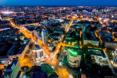 Пересечение улицы Ленина и проспекта Димитрова в Новосибирске фото