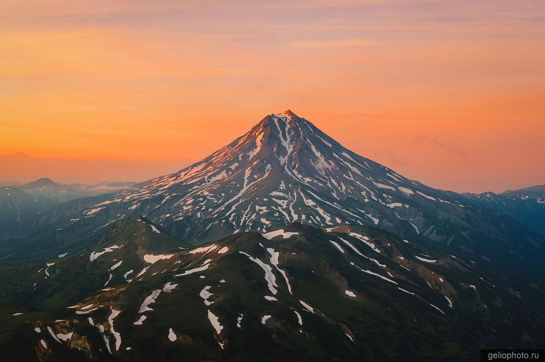 Вилючинский вулкан на закате фото