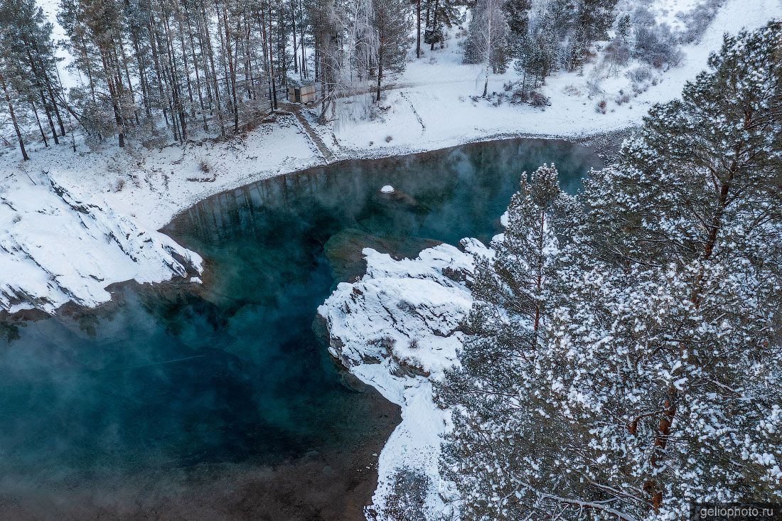 Голубые озёра в Горном Алтае зимой фото