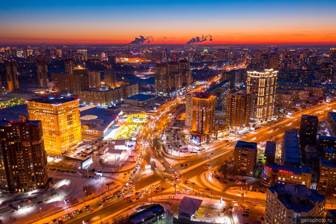 Пересечение улицы Кошурникова и Фрунзе в Новосибирске фото