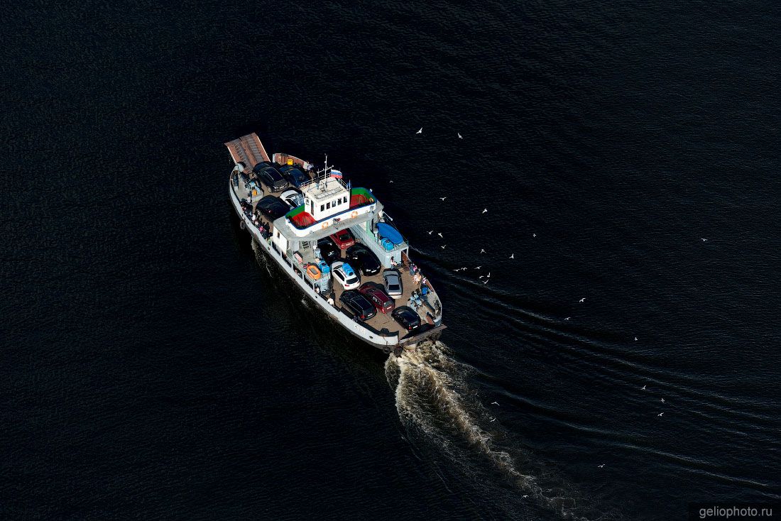 Паромная переправа в Нижнем Новгороде фото