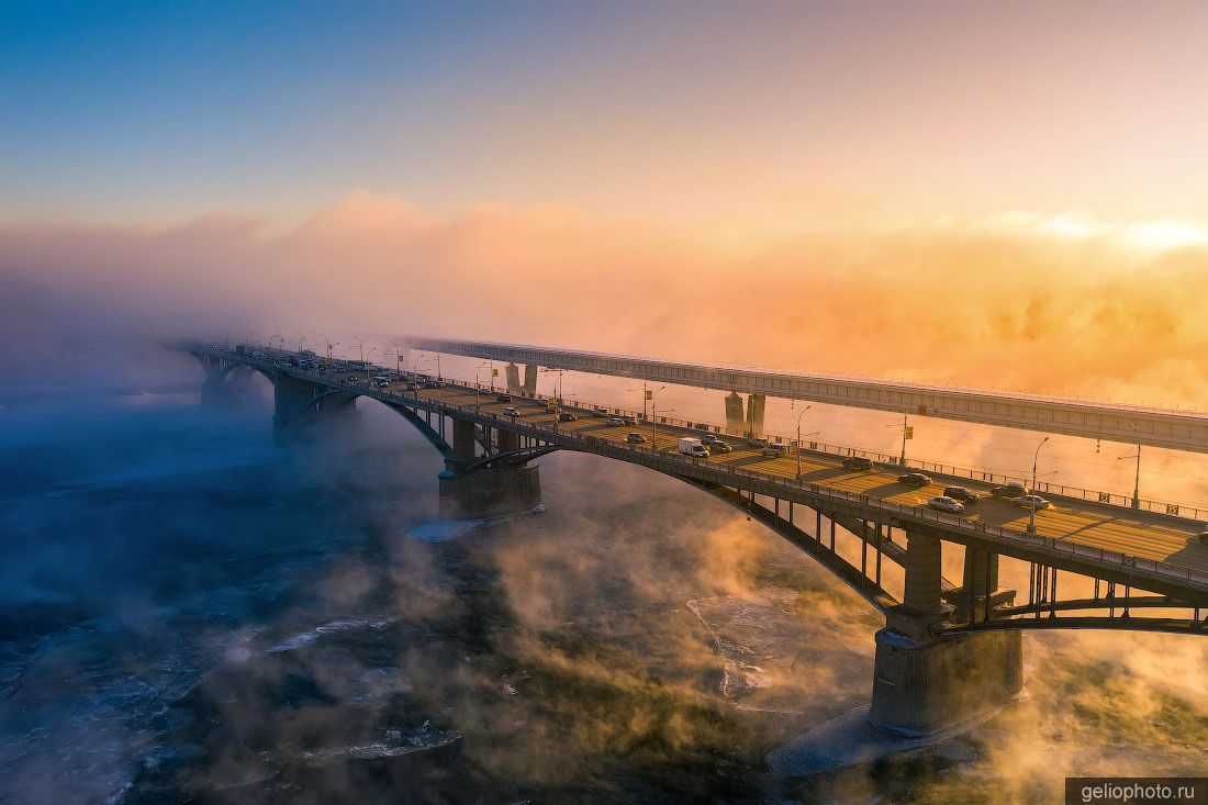 Октябрьский мост в Новосибирске зимой фото