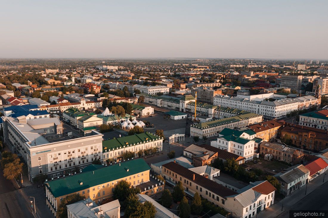 Торговый комплекс Гостиный двор в Оренбурге фото