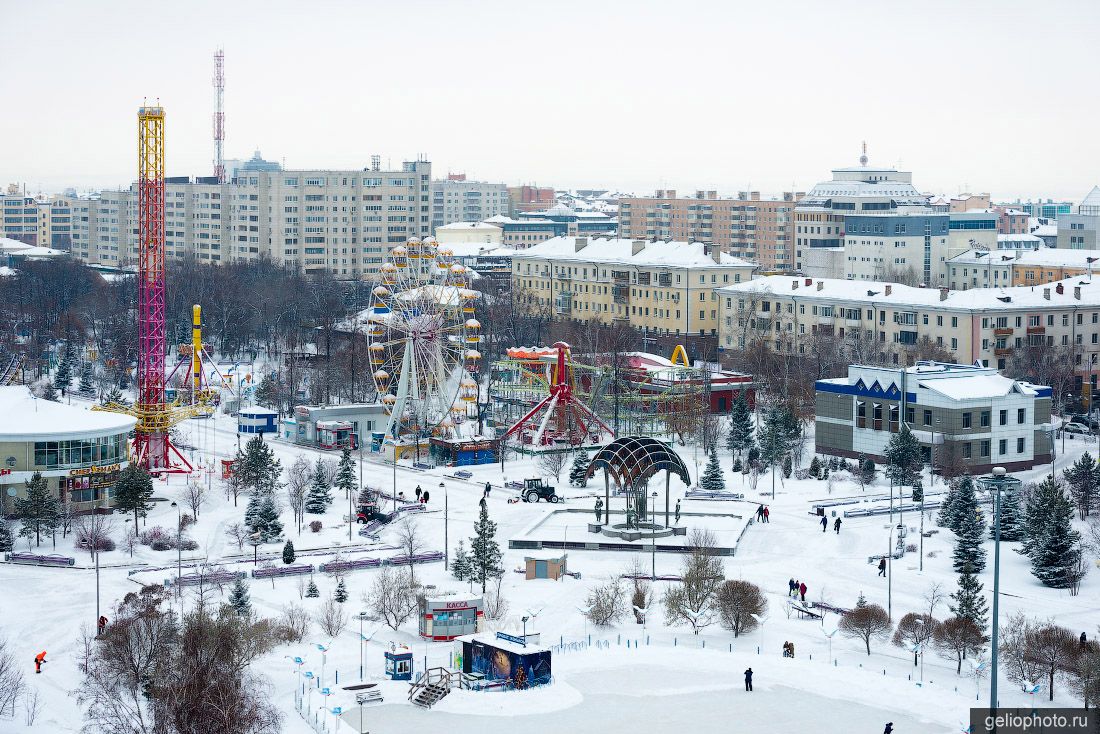 Цветной бульвар в Тюмени зимой фото