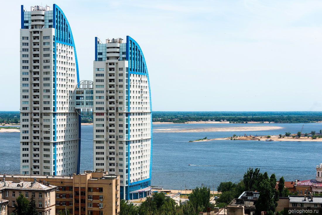 ​Бизнес-центр Волжские паруса в Волгограде фото