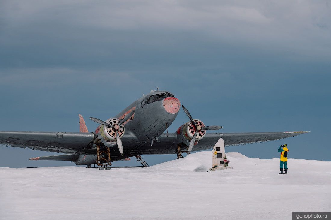 Самолёт Ли-2Т СССР-04219 в Диксоне фото