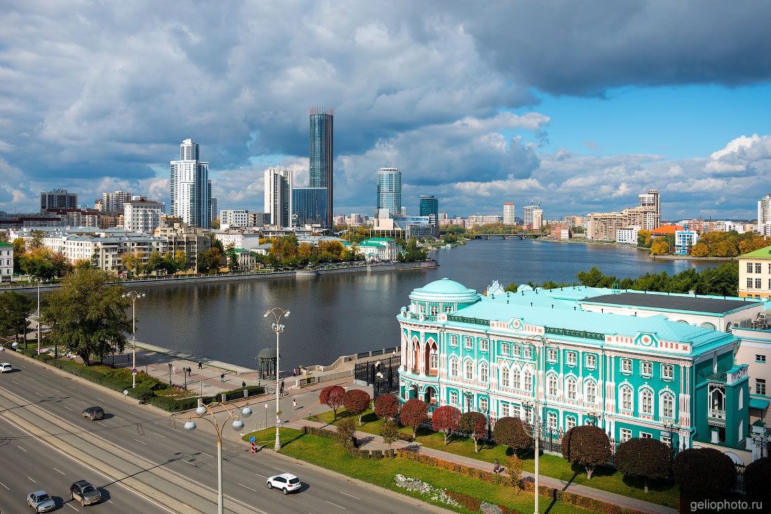 Дом Севастьянова в Екатеринбурге фото