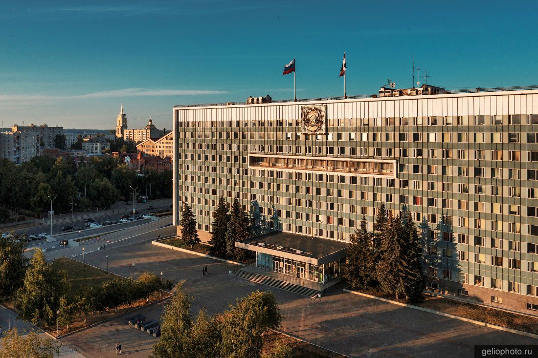 Администрация губернатора Пермского края фото