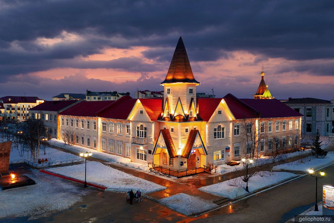 Главпочтамт в Нарьян-Маре фото