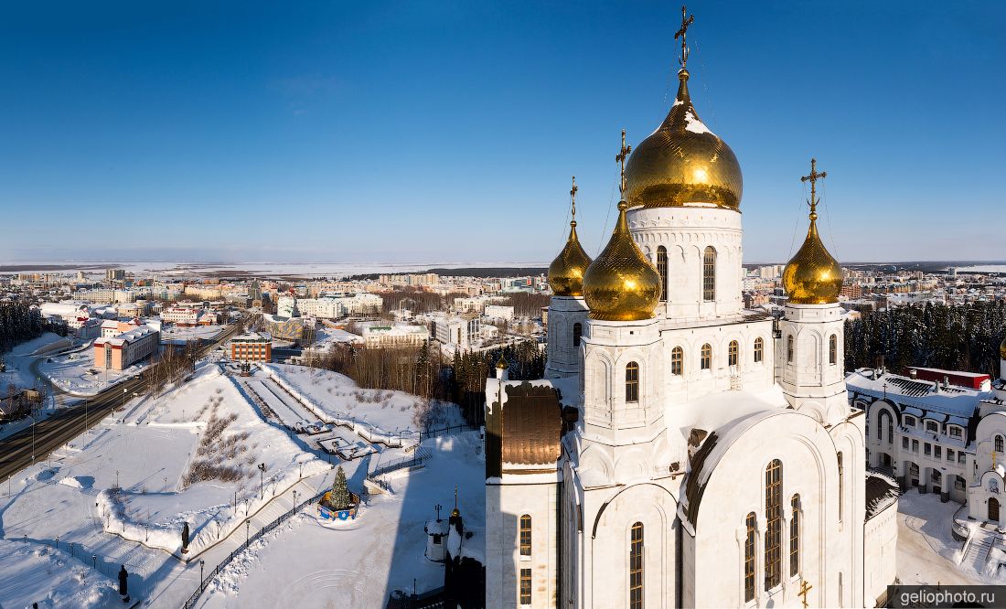 Собор Воскресения Христова в Ханты-Мансийске фото