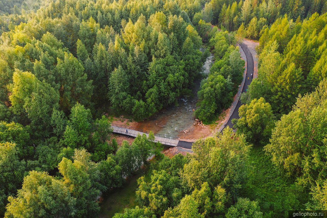 Эко-парк Орто-Сала в Алдане с высоты летом фото