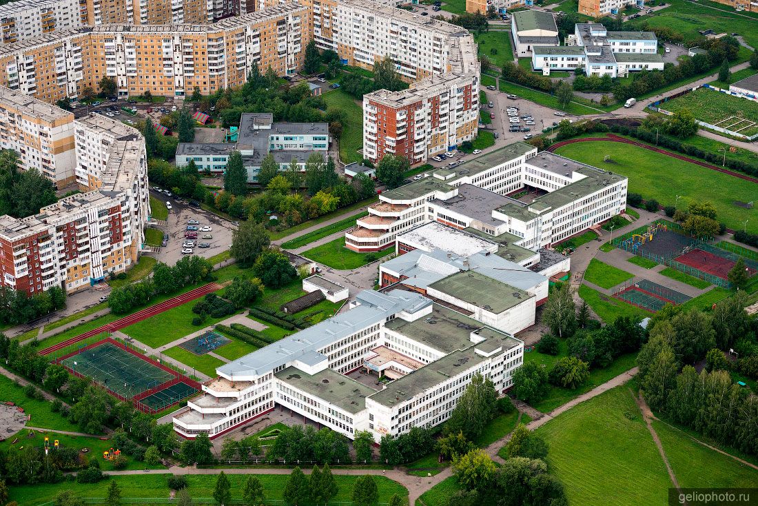 Средние школы номер 93 и 94 в Кемерово фото