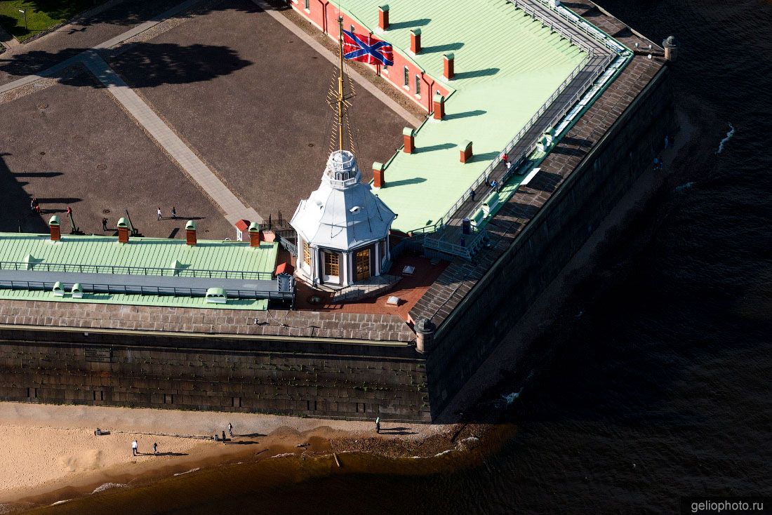 Петропавловская крепость в Санкт-Петербурге фото