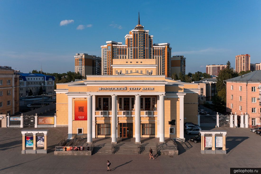 Молодежный театр Алтая Золотухина в Барнауле фото