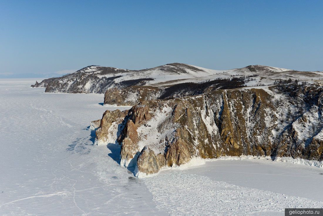 Мыс Саган-Хушун на Байкале фото
