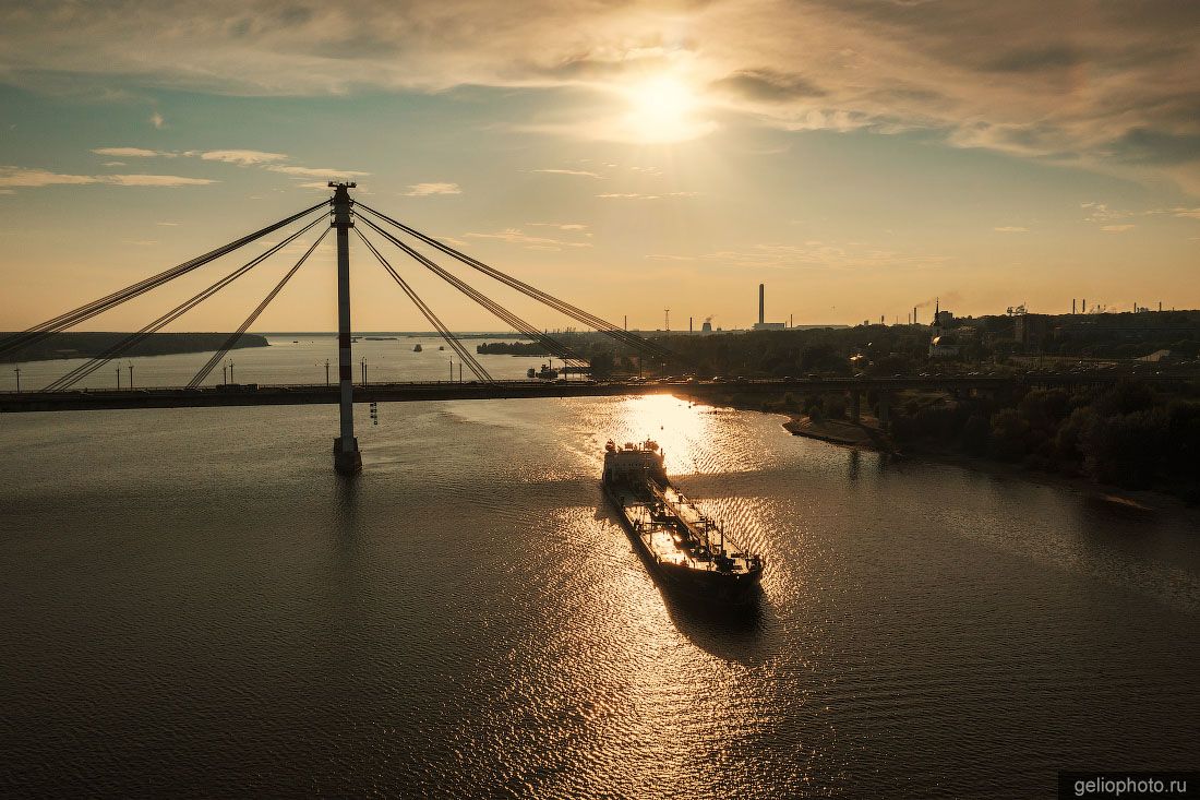 Череповецкий Октябрьский мост через Шексну фото