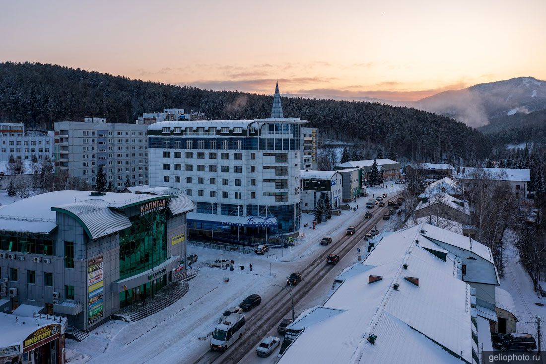 Аквапарк Беловодье в Белокурихе зимой фото