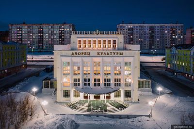 Дворец культуры в Норильске зимой фото