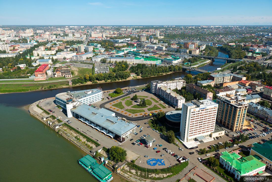 Площадь Бухгольца в Омске с высоты фото