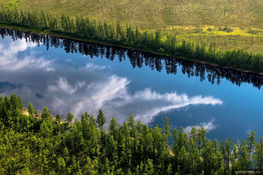 Река в Южной Якутии с высоты фото