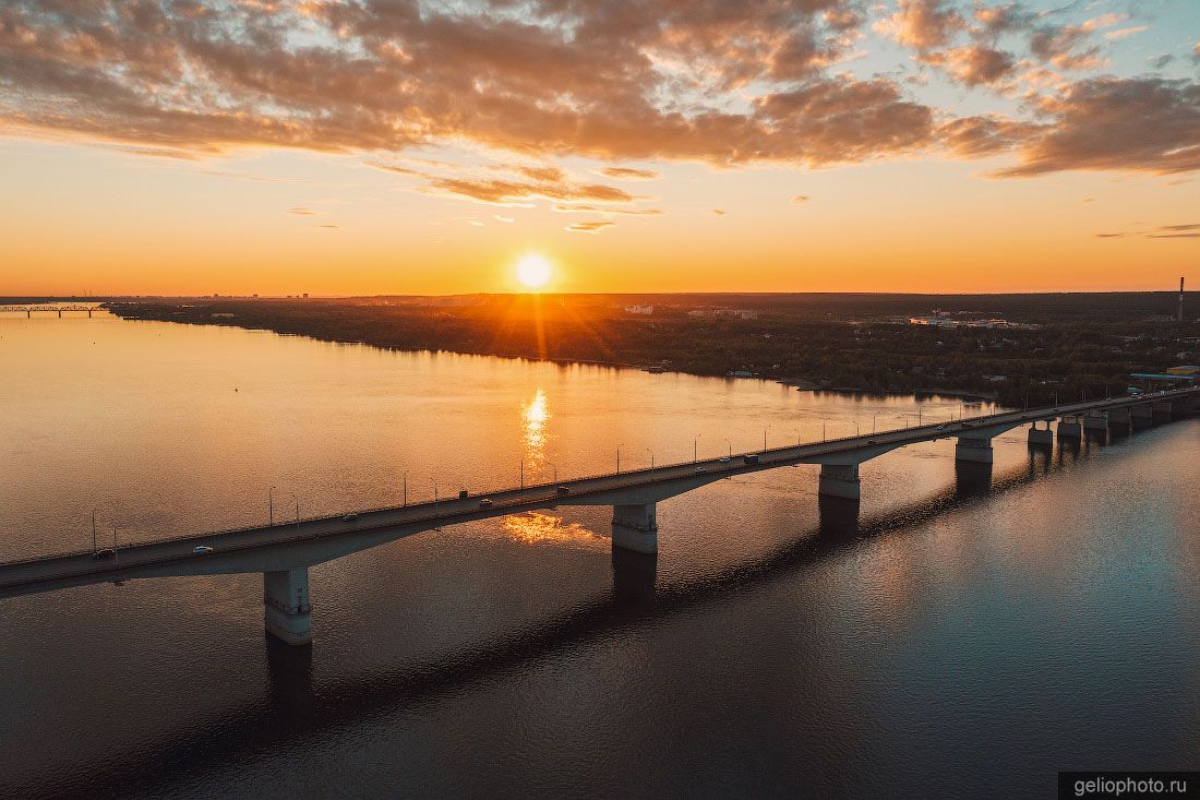 Коммунальный мост через Каму в Перми фото