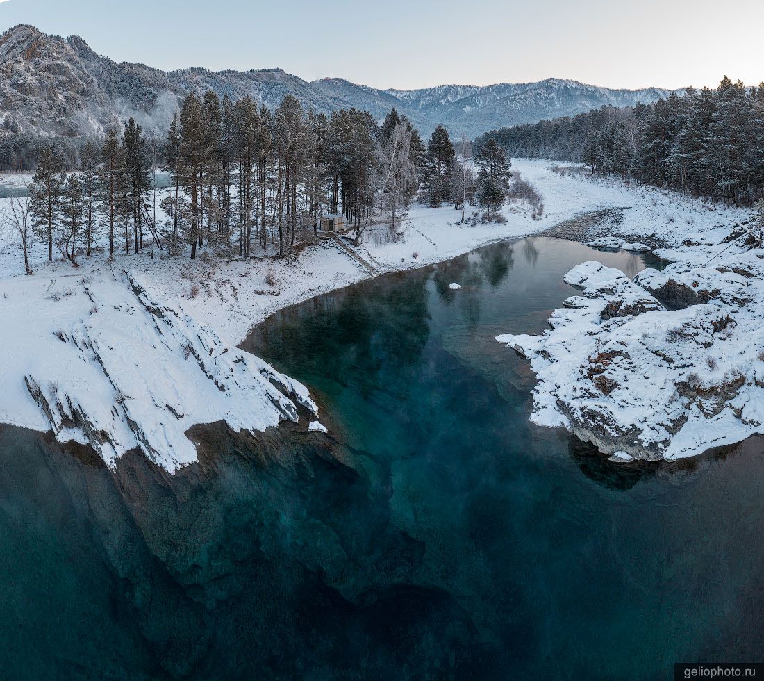 Голубые озёра в Горном Алтае зимой фото