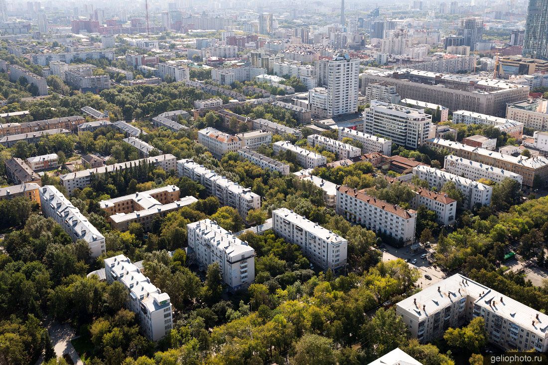 Городок чекистов в центре Екатеринбурга с высоты фото