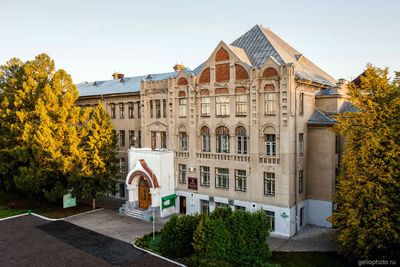 ОмГАУ в Омске фото