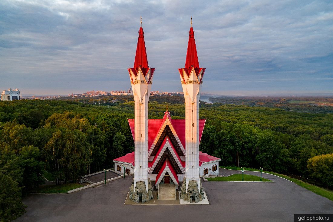 Мечеть Ляля-Тюльпан в Уфе фото