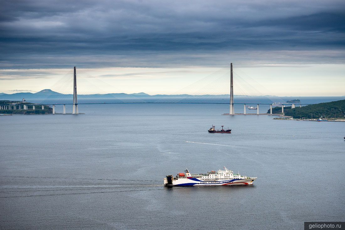 Русский мост во Владивостоке фото