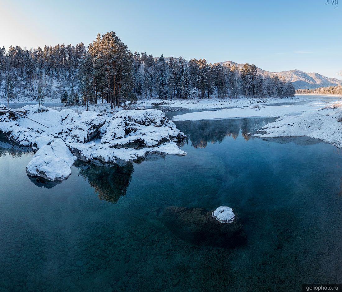 Голубые озёра на реке Катунь зимой фото