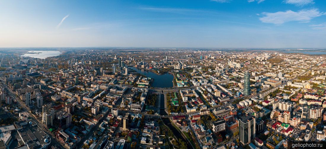 Панорама Екатеринбурга с высоты фото