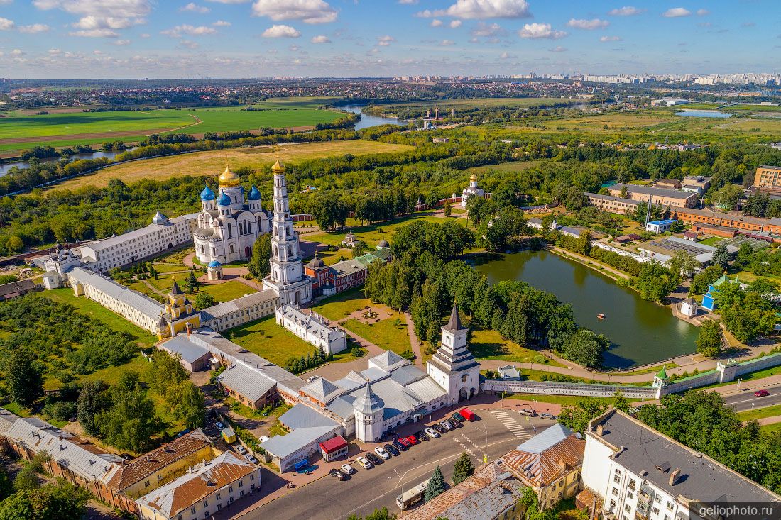 Храм Спаса Преображения в Дзержинском фото