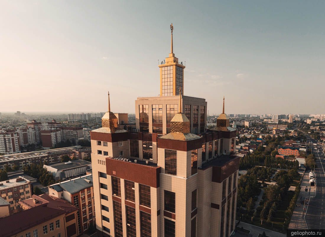 Оренбургский государственный университет с высоты  фото