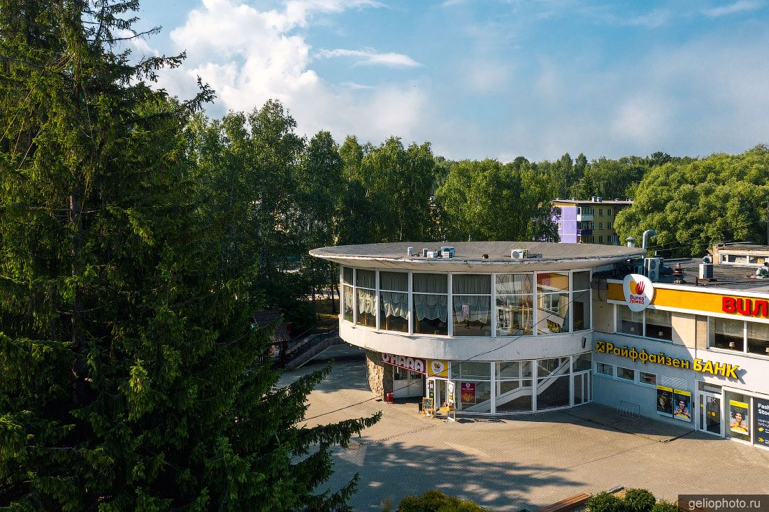 Тарелка в ТЦ Академгородка в Новосибирске фото