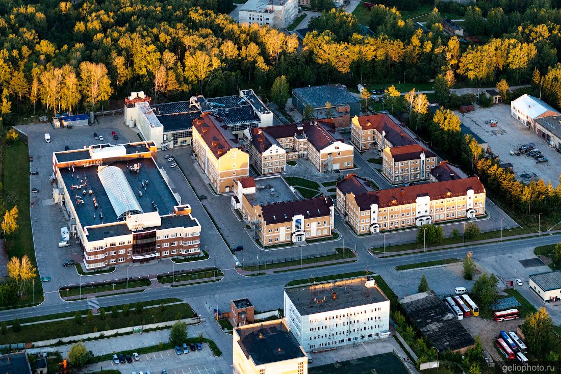 Здания Новосибирского технопарка фото