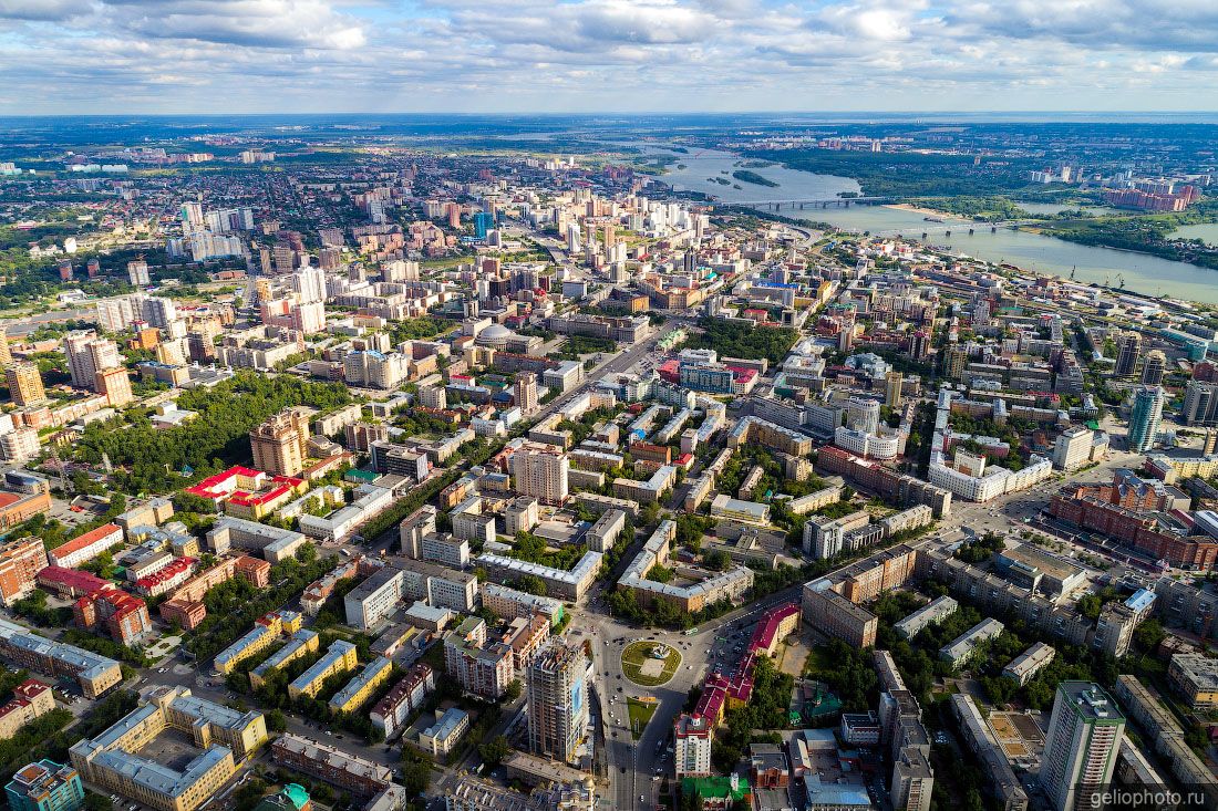 Площадь Кондратюка с высоты фото