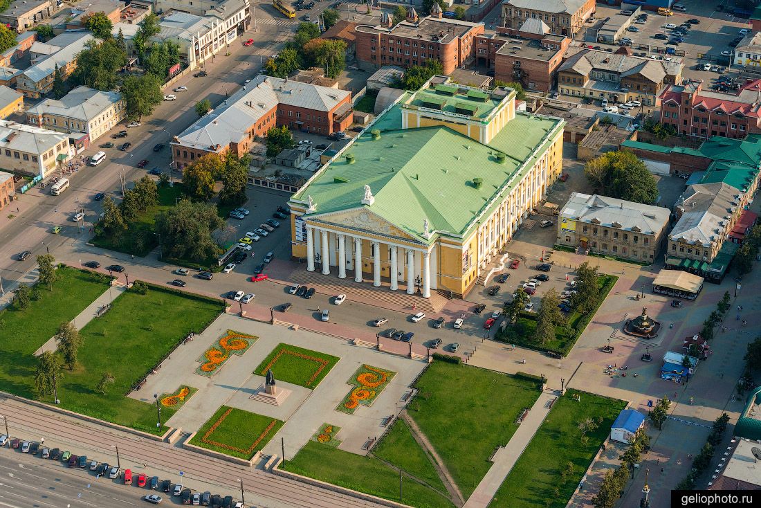 Театр оперы и балета в Челябинске фото