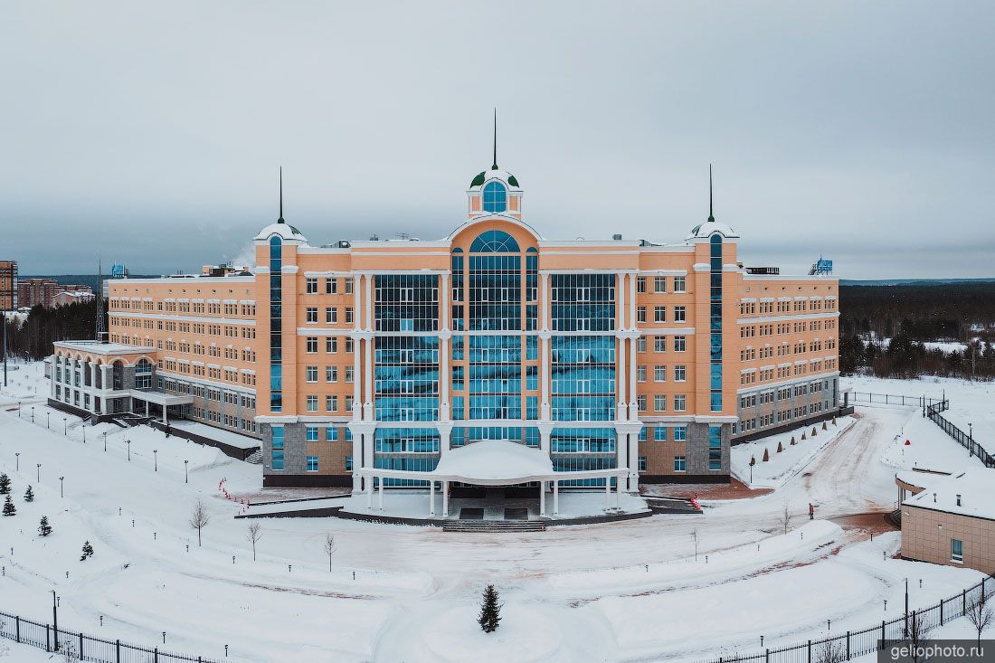 Здание Газпром Трансгаз Ухта фото