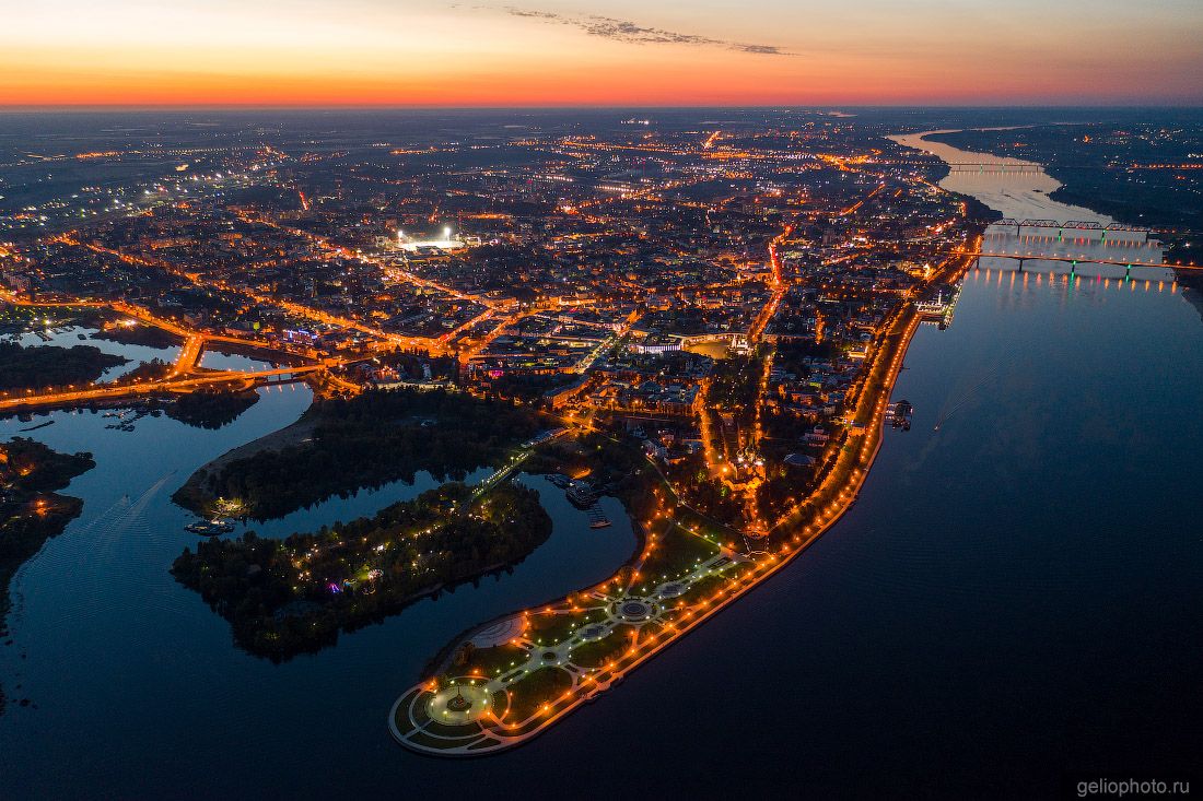Вечерний Ярославль с высоты фото