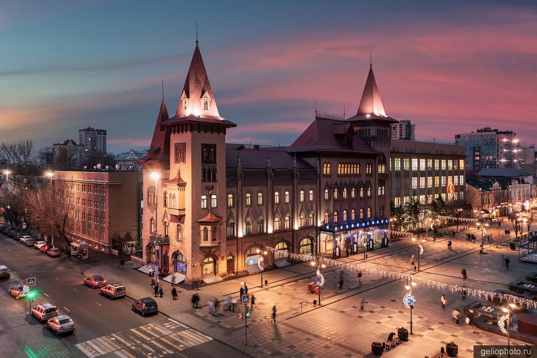 Консерватория Собинова в Саратове фото