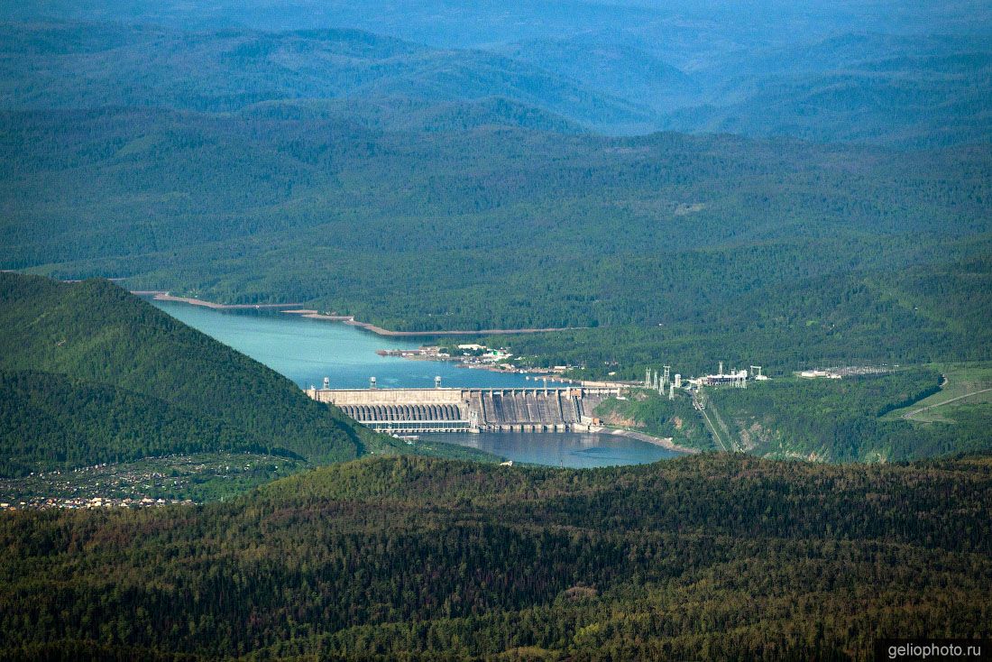 Красноярская ГЭС с высоты фото