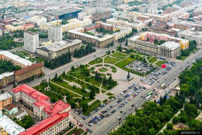 Площадь Революции в Красноярске фото