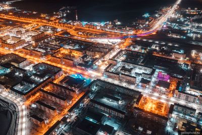 Ночной Новый Уренгой с высоты фото