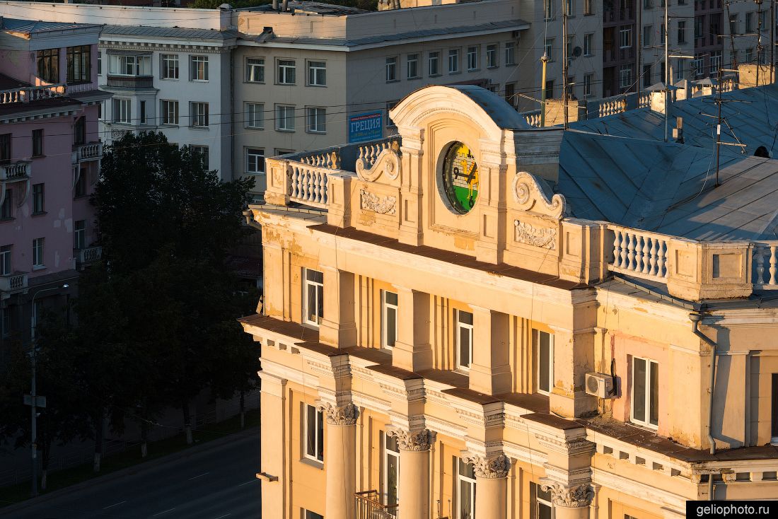 Дом на проспекте Ленина 53 в Челябинске фото